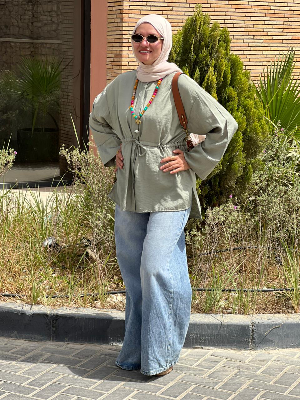 Linen blouse in mint green