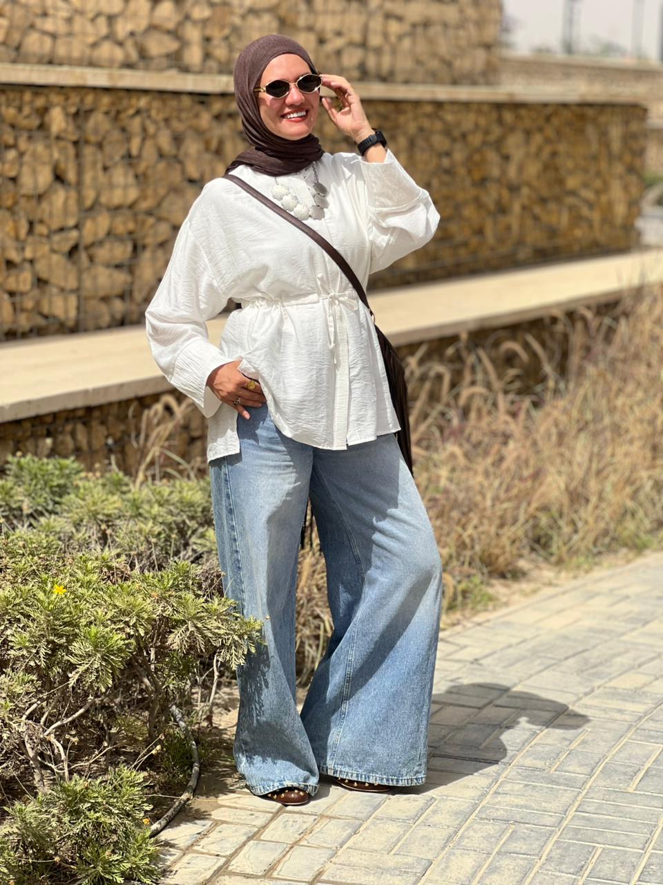 Linen blouse in white