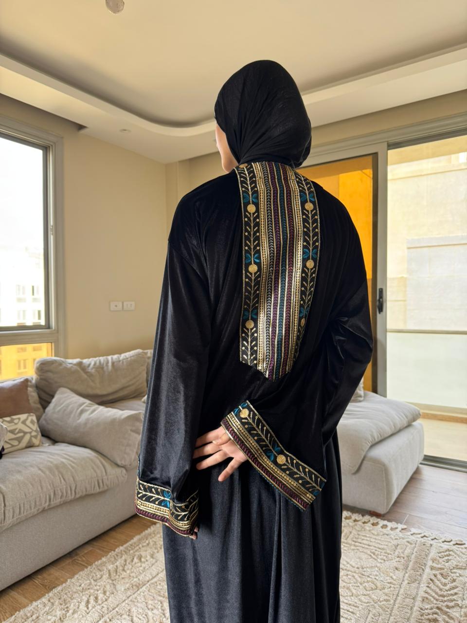 Luna kaftan in Black